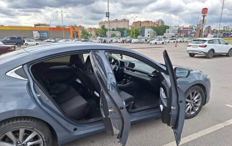 Mazda 6, 2021 год, 2 200 000 рублей, 5 фотография