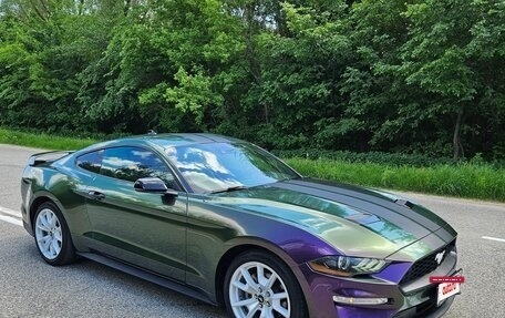 Ford Mustang VI рестайлинг, 2023 год, 4 350 000 рублей, 3 фотография