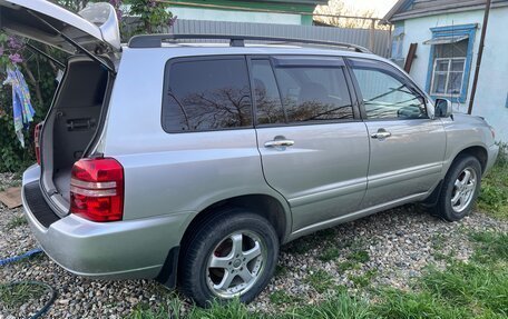 Toyota Highlander III, 2003 год, 1 100 000 рублей, 4 фотография