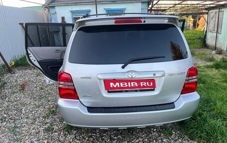 Toyota Highlander III, 2003 год, 1 100 000 рублей, 3 фотография
