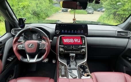 Lexus LX, 2022 год, 15 100 000 рублей, 13 фотография