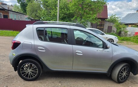 Renault Sandero II рестайлинг, 2021 год, 1 350 000 рублей, 4 фотография