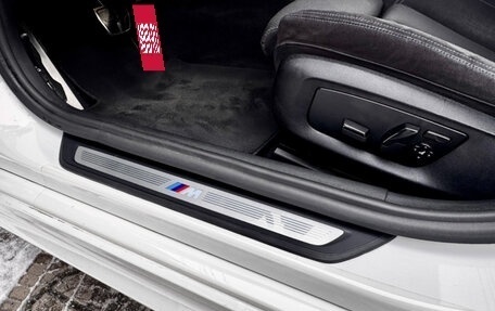 BMW 5 серия, 2017 год, 2 750 000 рублей, 12 фотография