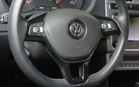 Volkswagen Polo VI (EU Market), 2018 год, 1 199 000 рублей, 11 фотография