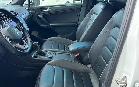 Volkswagen Tiguan II, 2020 год, 4 659 000 рублей, 16 фотография