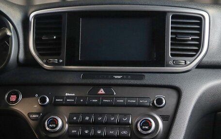 KIA Sportage IV рестайлинг, 2019 год, 2 099 000 рублей, 10 фотография