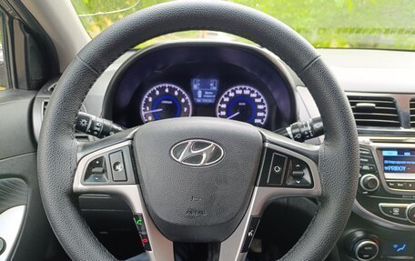 Hyundai Solaris II рестайлинг, 2014 год, 755 000 рублей, 3 фотография