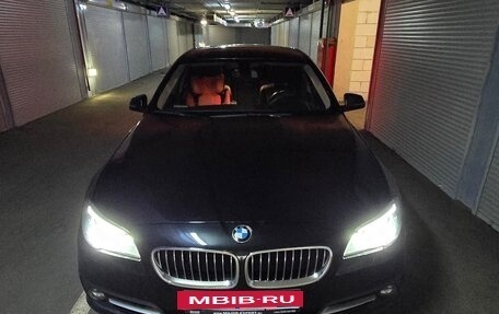 BMW 5 серия, 2016 год, 1 800 000 рублей, 14 фотография