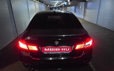 BMW 5 серия, 2016 год, 1 800 000 рублей, 15 фотография