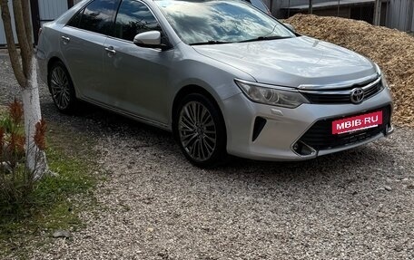 Toyota Camry, 2013 год, 1 650 000 рублей, 2 фотография