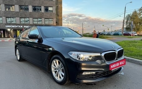 BMW 5 серия, 2017 год, 2 240 000 рублей, 2 фотография