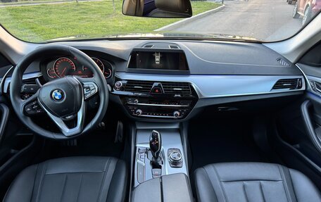 BMW 5 серия, 2017 год, 2 240 000 рублей, 8 фотография