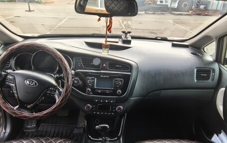 KIA cee'd III, 2013 год, 1 100 000 рублей, 14 фотография