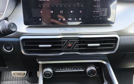 Geely Coolray I, 2022 год, 1 645 000 рублей, 14 фотография