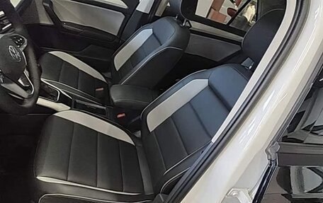 Volkswagen T-Roc I, 2023 год, 1 490 333 рублей, 12 фотография