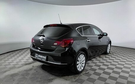 Opel Astra J, 2013 год, 870 000 рублей, 5 фотография