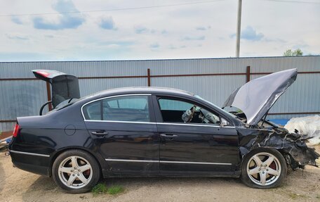 Volkswagen Passat B6, 2006 год, 330 000 рублей, 2 фотография