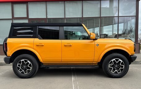 Ford Bronco, 2021 год, 6 990 000 рублей, 2 фотография