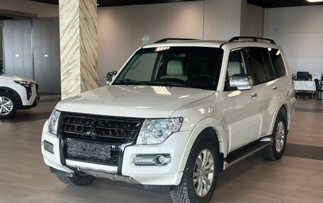 Mitsubishi Pajero IV, 2017 год, 3 900 000 рублей, 1 фотография