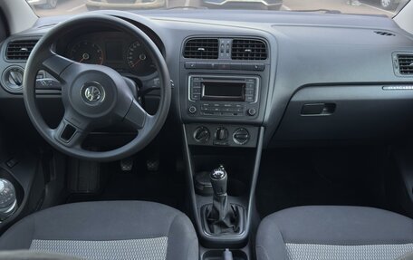 Volkswagen Polo VI (EU Market), 2015 год, 865 000 рублей, 5 фотография