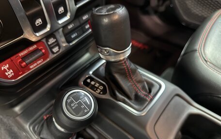 Jeep Wrangler, 2021 год, 5 700 000 рублей, 20 фотография