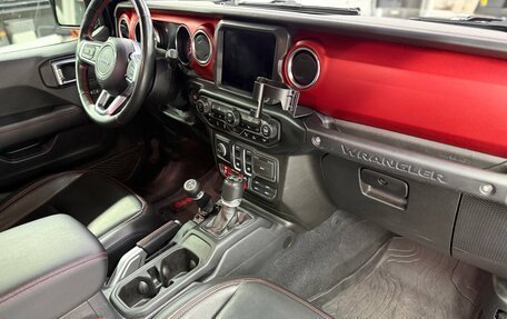 Jeep Wrangler, 2021 год, 5 700 000 рублей, 25 фотография