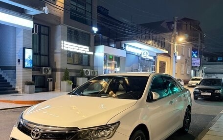 Toyota Camry, 2014 год, 1 450 000 рублей, 4 фотография