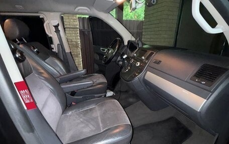 Volkswagen Multivan T5, 2008 год, 2 550 000 рублей, 12 фотография