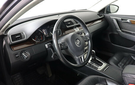 Volkswagen Passat B7, 2012 год, 897 000 рублей, 6 фотография