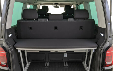 Volkswagen Multivan T6 рестайлинг, 2021 год, 6 150 000 рублей, 10 фотография