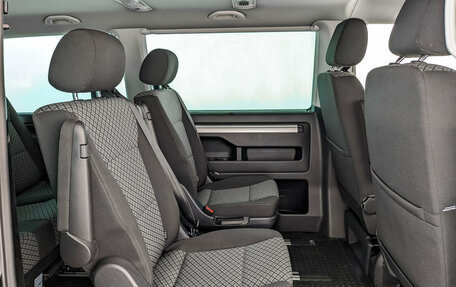 Volkswagen Multivan T6 рестайлинг, 2021 год, 6 150 000 рублей, 18 фотография