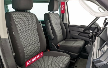 Volkswagen Multivan T6 рестайлинг, 2021 год, 6 150 000 рублей, 23 фотография