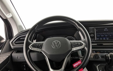 Volkswagen Multivan T6 рестайлинг, 2021 год, 6 150 000 рублей, 21 фотография