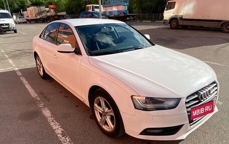 Audi A4, 2012 год, 1 270 000 рублей, 3 фотография