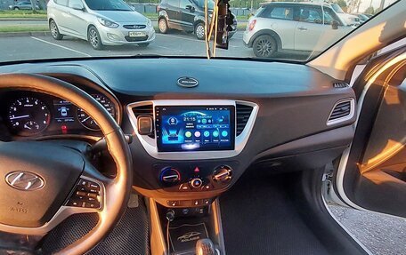 Hyundai Solaris II рестайлинг, 2019 год, 850 000 рублей, 5 фотография