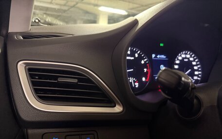 Hyundai Solaris II рестайлинг, 2017 год, 1 550 000 рублей, 27 фотография