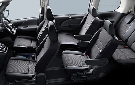 Nissan Serena IV, 2019 год, 2 187 000 рублей, 20 фотография