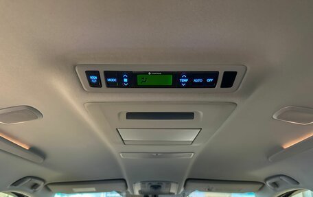 Toyota Vellfire I, 2012 год, 2 599 900 рублей, 17 фотография