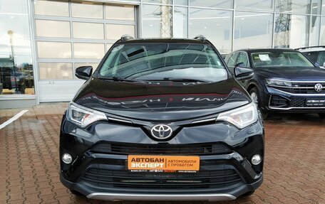 Toyota RAV4, 2019 год, 3 150 000 рублей, 2 фотография