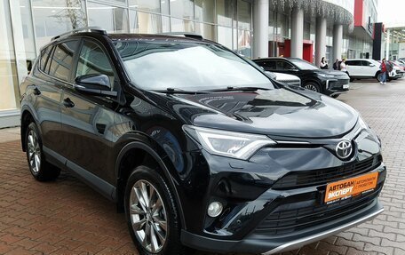 Toyota RAV4, 2019 год, 3 150 000 рублей, 4 фотография