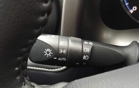 Toyota RAV4, 2019 год, 3 150 000 рублей, 11 фотография