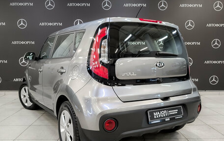 KIA Soul II рестайлинг, 2019 год, 1 545 000 рублей, 7 фотография