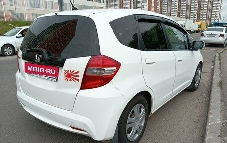 Honda Jazz II рестайлинг, 2012 год, 950 000 рублей, 2 фотография