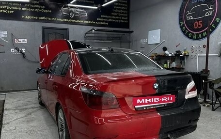 BMW 5 серия, 2004 год, 700 000 рублей, 10 фотография