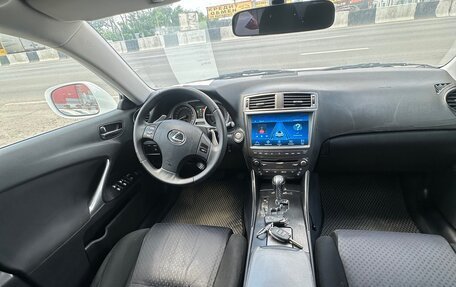 Lexus IS II рестайлинг 2, 2006 год, 1 170 000 рублей, 11 фотография