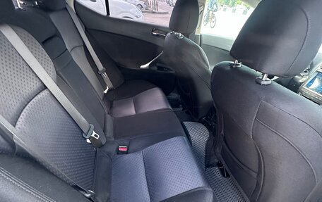 Lexus IS II рестайлинг 2, 2006 год, 1 170 000 рублей, 12 фотография