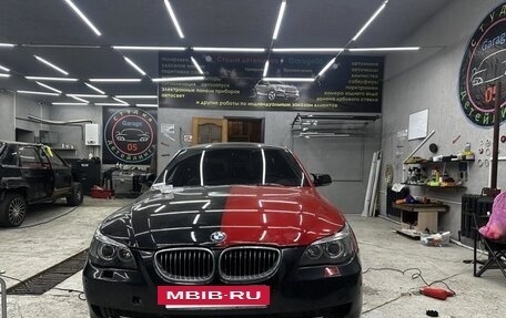 BMW 5 серия, 2004 год, 700 000 рублей, 12 фотография