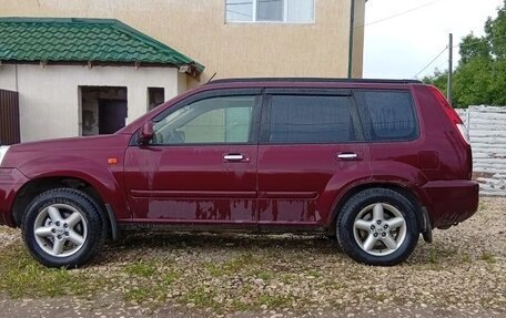 Nissan X-Trail, 2002 год, 600 000 рублей, 2 фотография