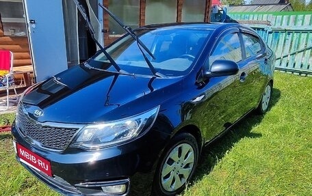 KIA Rio III рестайлинг, 2017 год, 1 300 000 рублей, 2 фотография