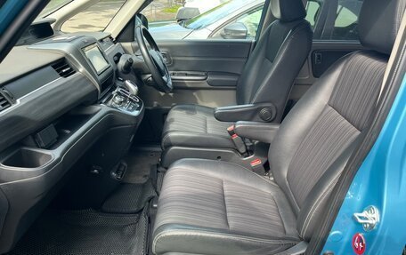 Honda Freed II, 2017 год, 1 390 000 рублей, 13 фотография